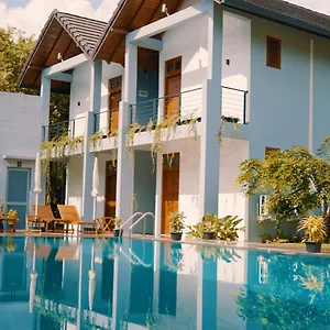 Hotel Lion Gate ***